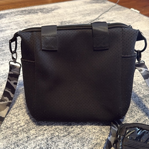 Black Mini Commuter Sling Bag with Camouflage Strap and Cell Phone Holder - Picture 5 of 11